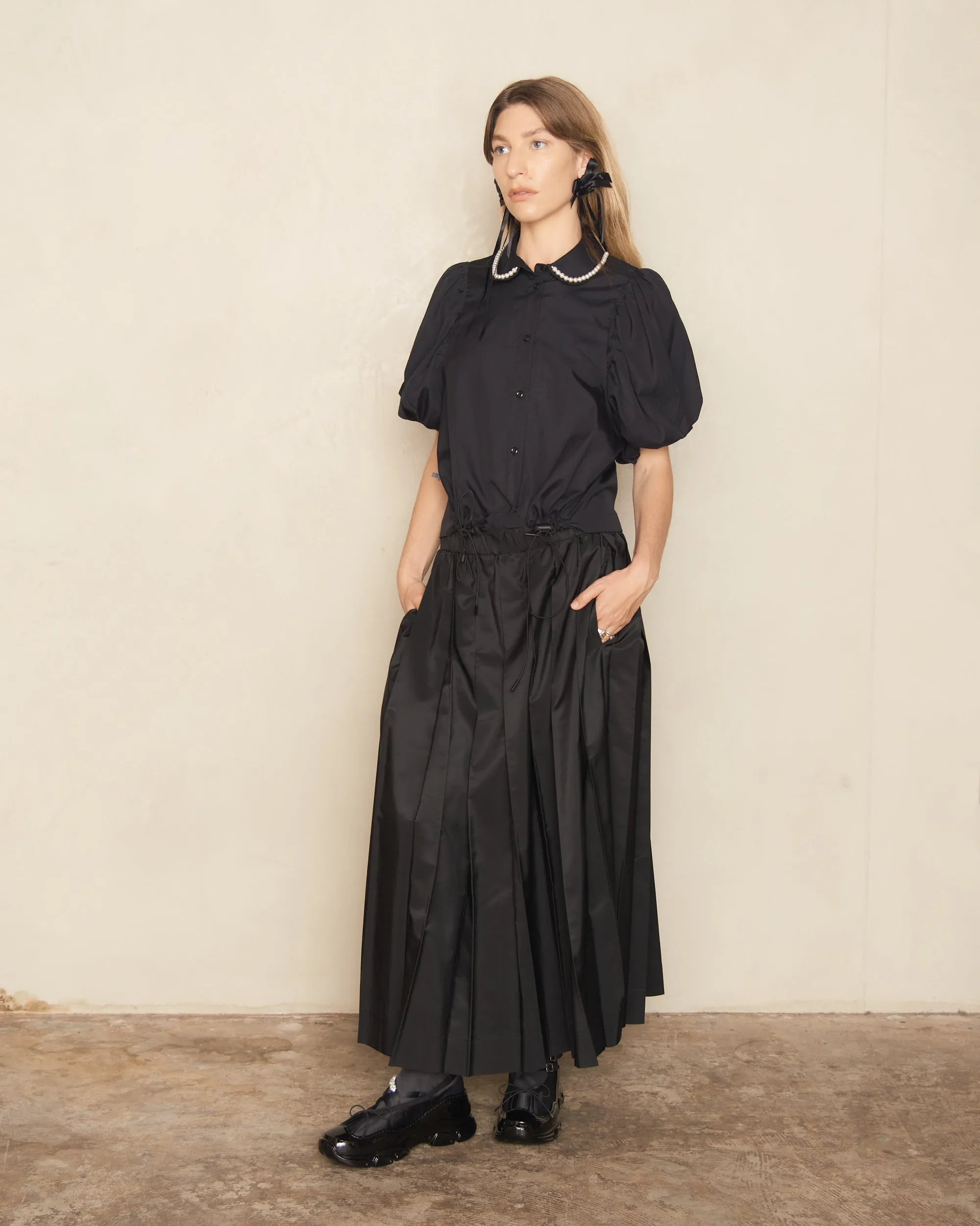 Black Pleated Elasticated Waist Kilt Skirt