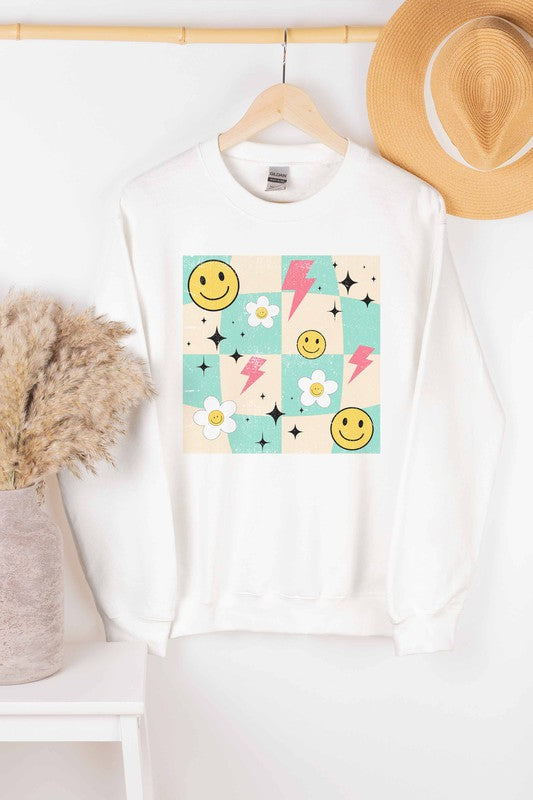 DAISY SMILEY CHECKER GRAPHIC SWEATSHIRT PLUS SIZE