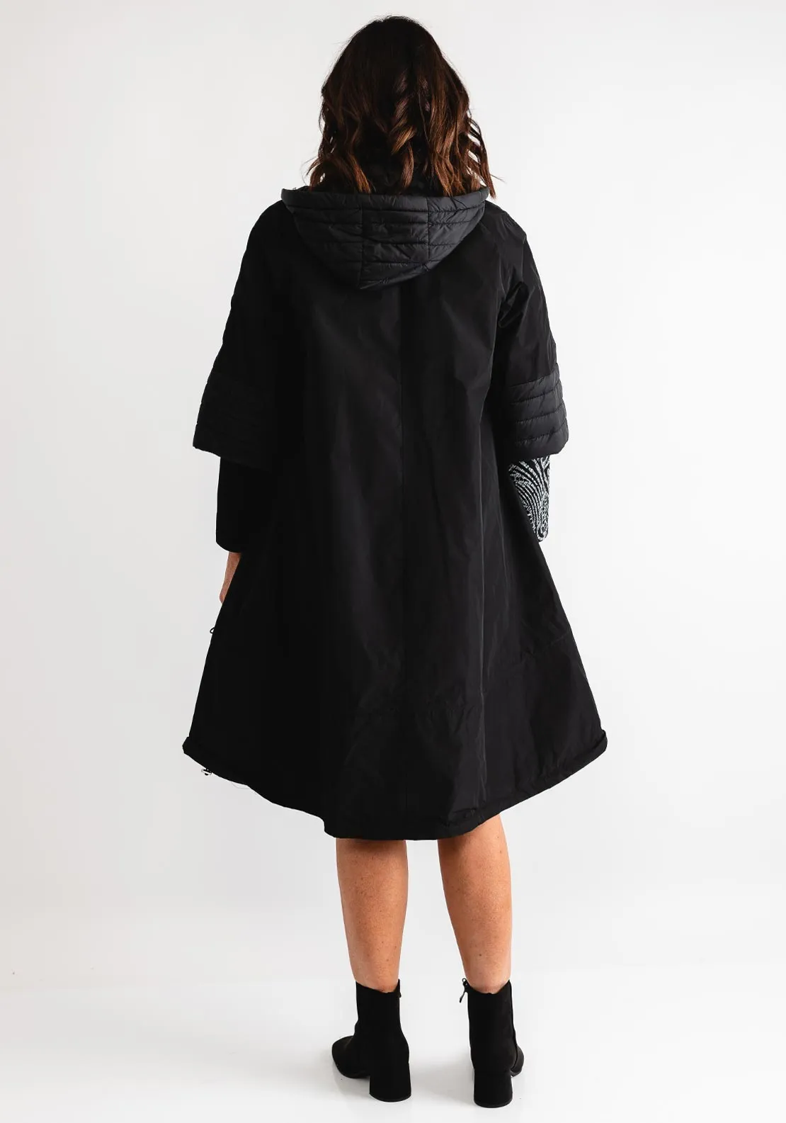 d.e.c.k by Decollage Hooded Coat, Black