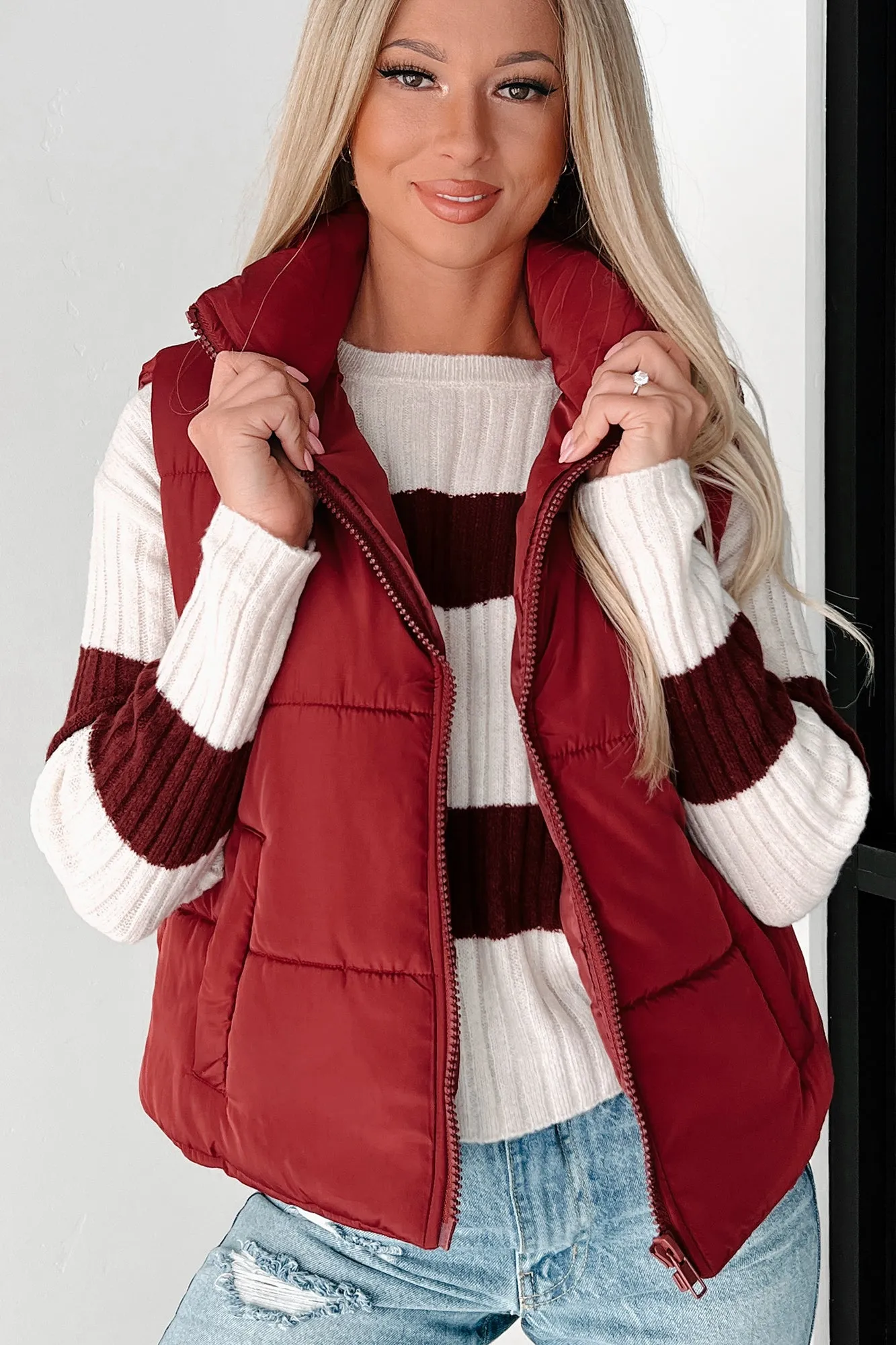 Doorbuster Mountain Utopia Puffer Vest (Burgundy)