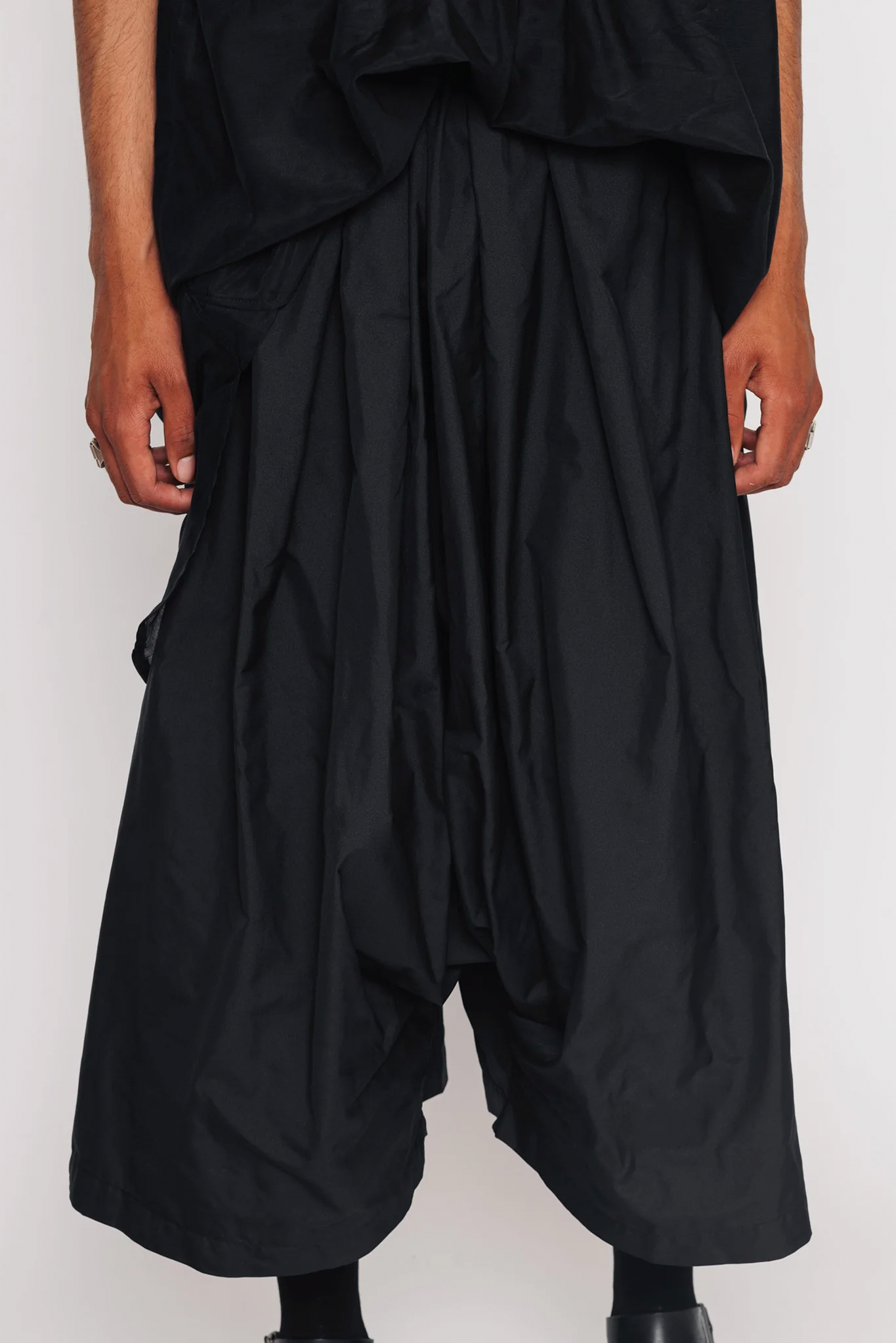 Drop Crotch Culottes | Black