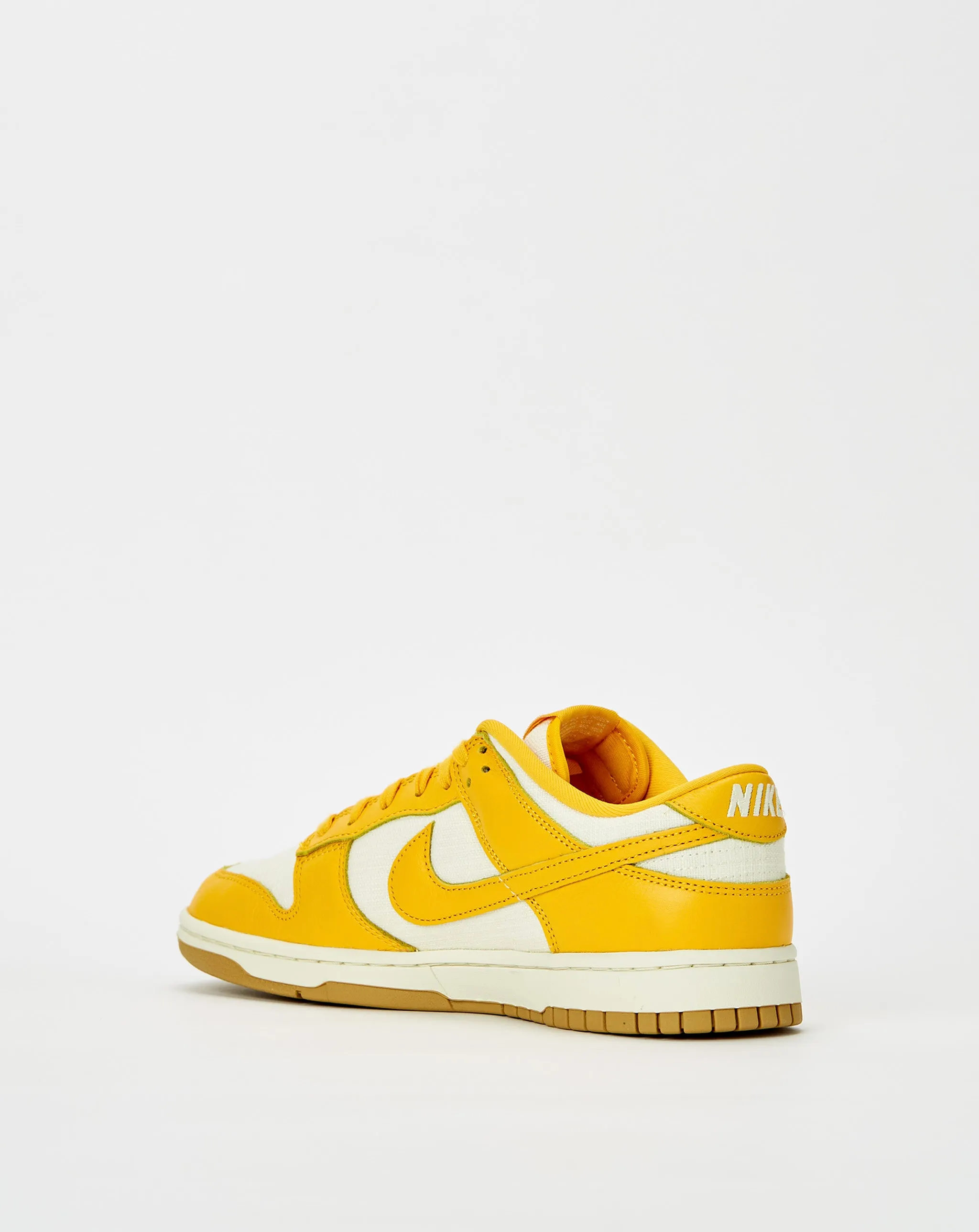 Dunk Low Retro Premium