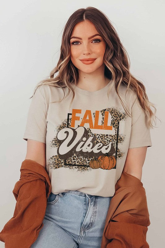 FALL VIBES PUMPKIN LEOPARD GRAPHIC TEE