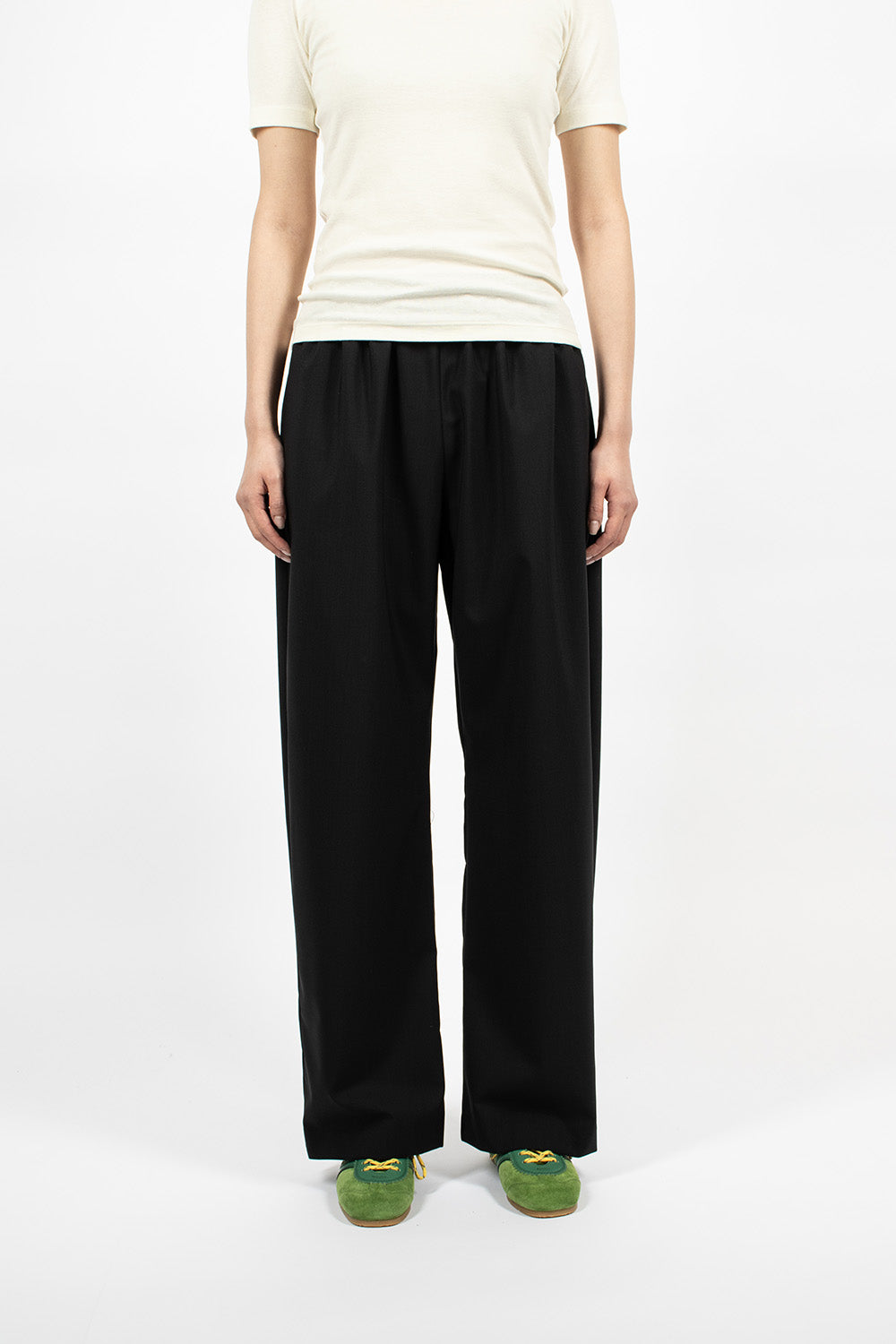 Full Leg Pull-On Pant Black