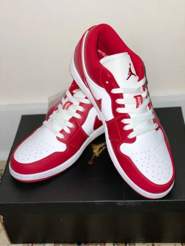 Jordan 1 low gym red white