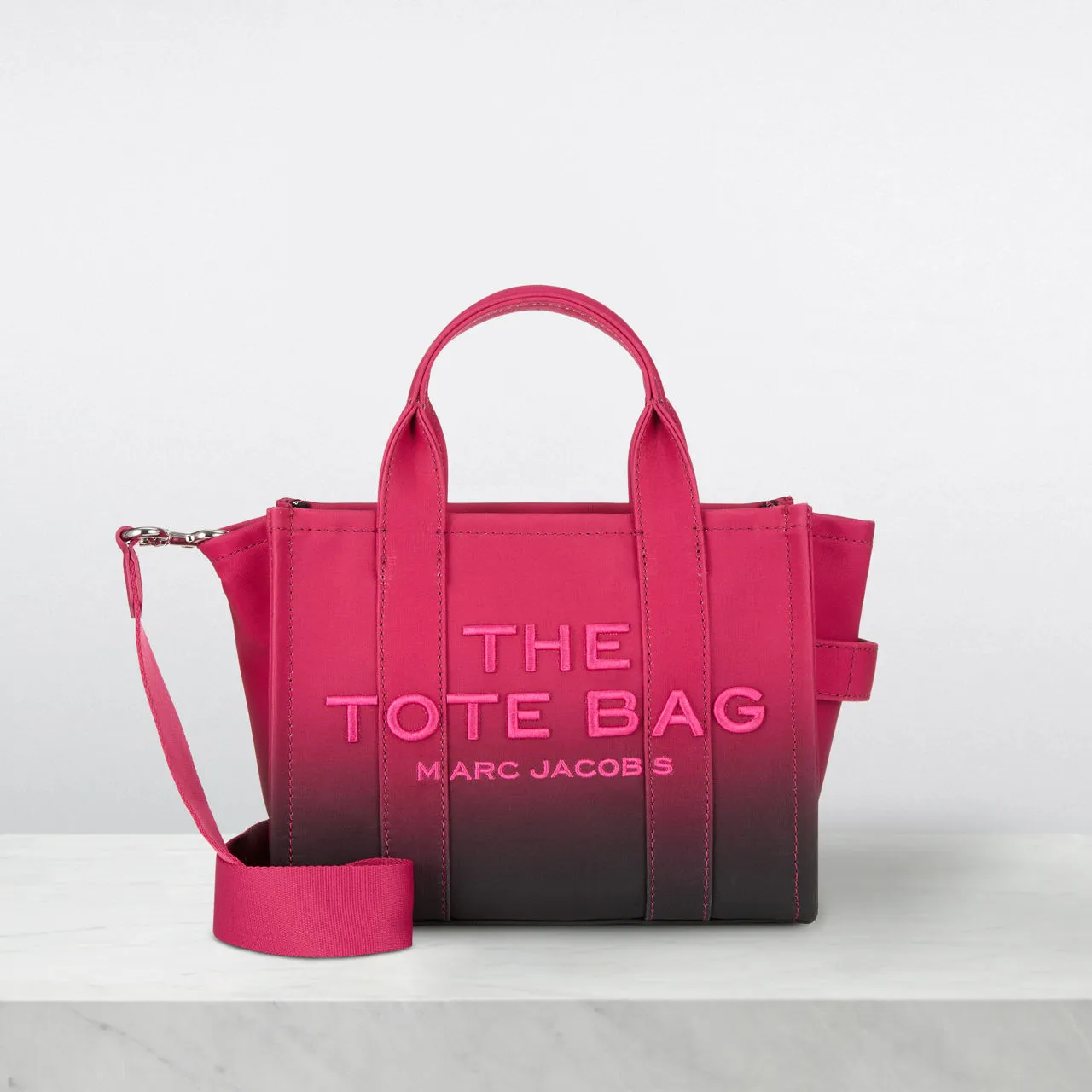 MARC JACOBS The Ombré Coated Canvas Small Tote Bag - Pink Black