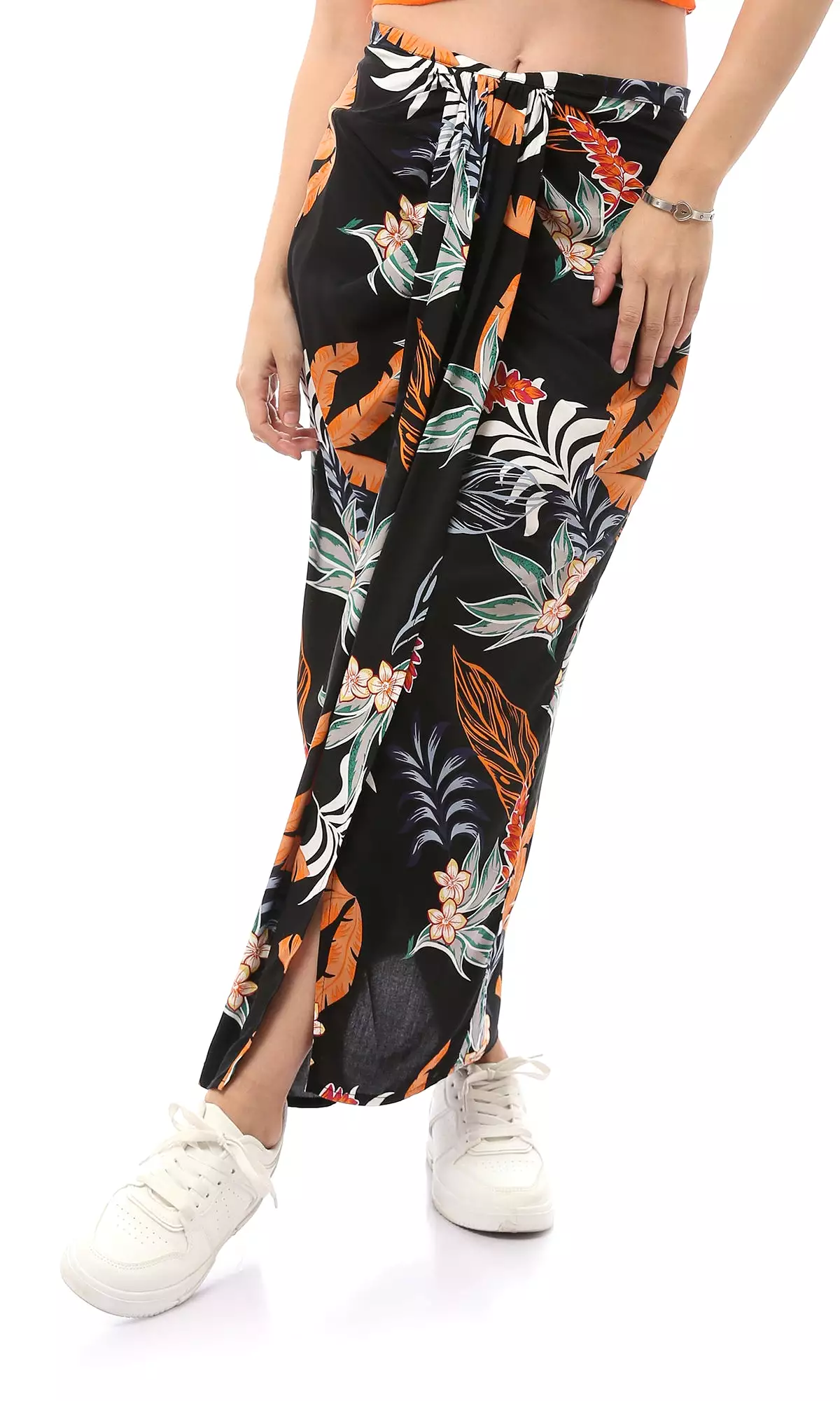 O168530 Floral Polyester Black Midi Skirt