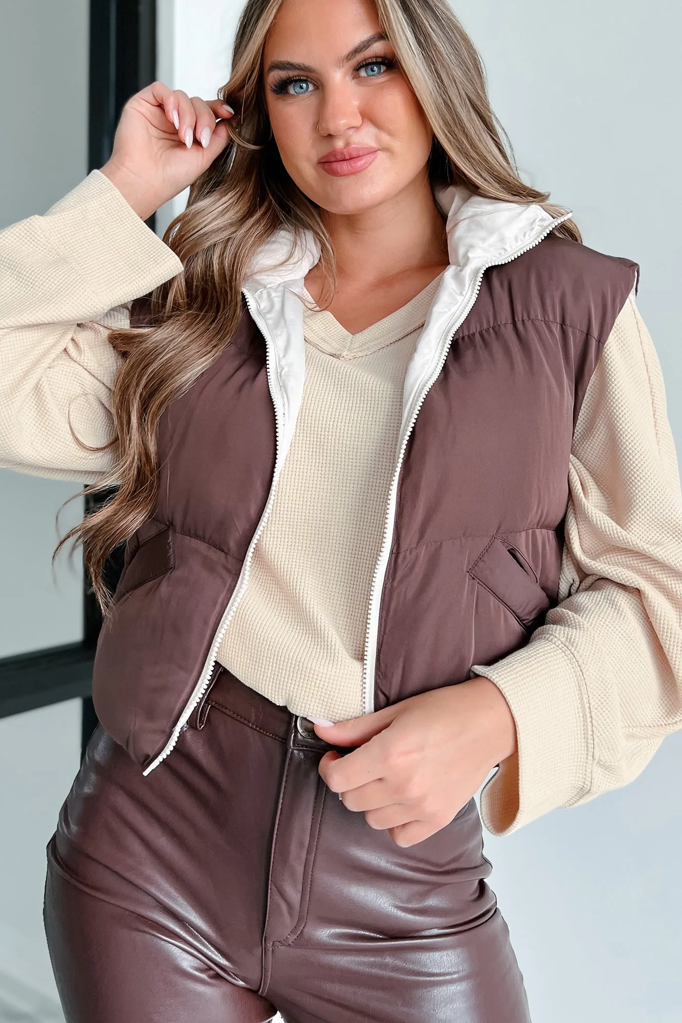 Out Exploring Crop Puffer Vest (Chocolate)