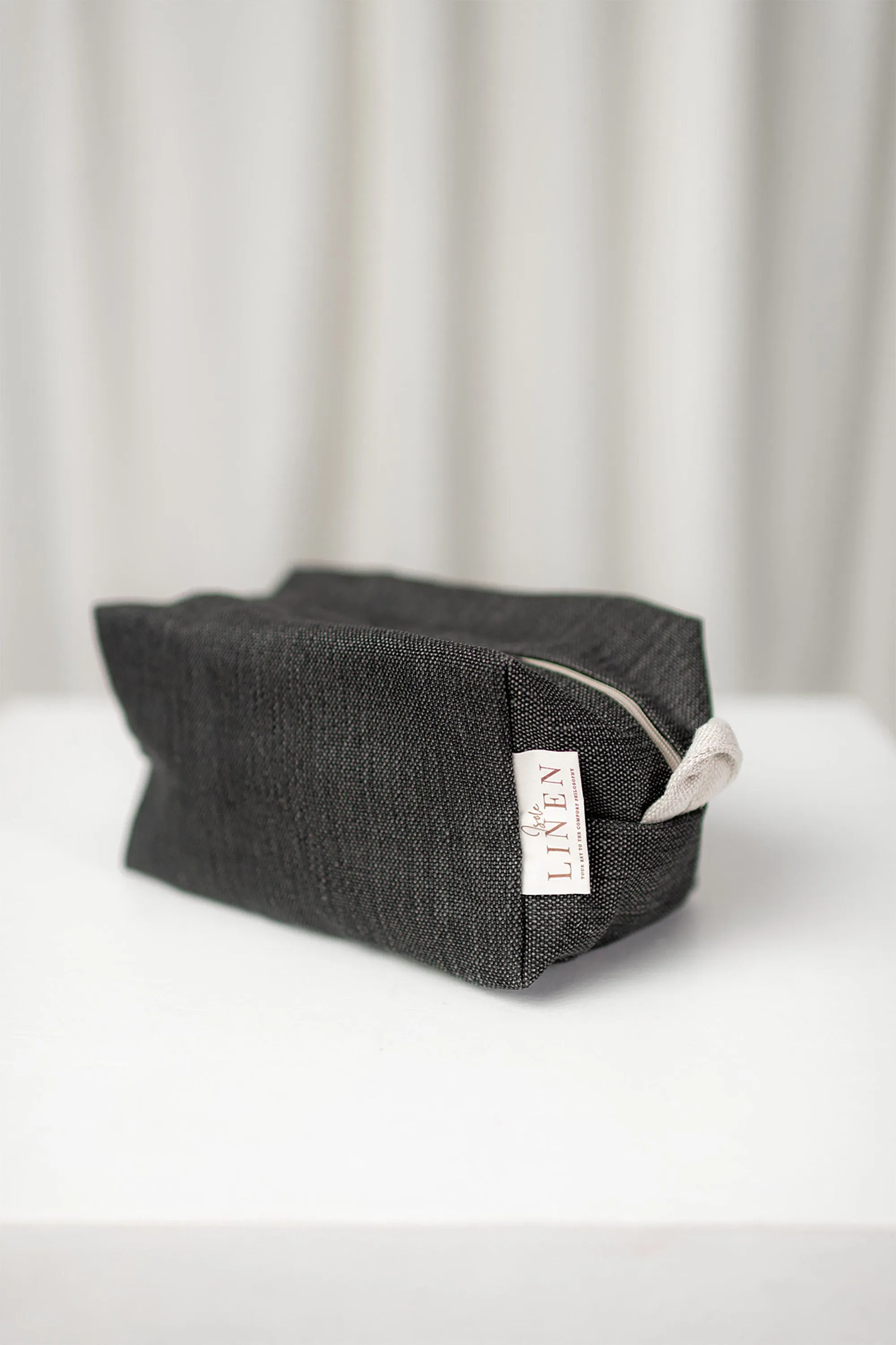 Unisex Toiletry Bag. Linen Cosmetic Travel Bag with a Zipper.