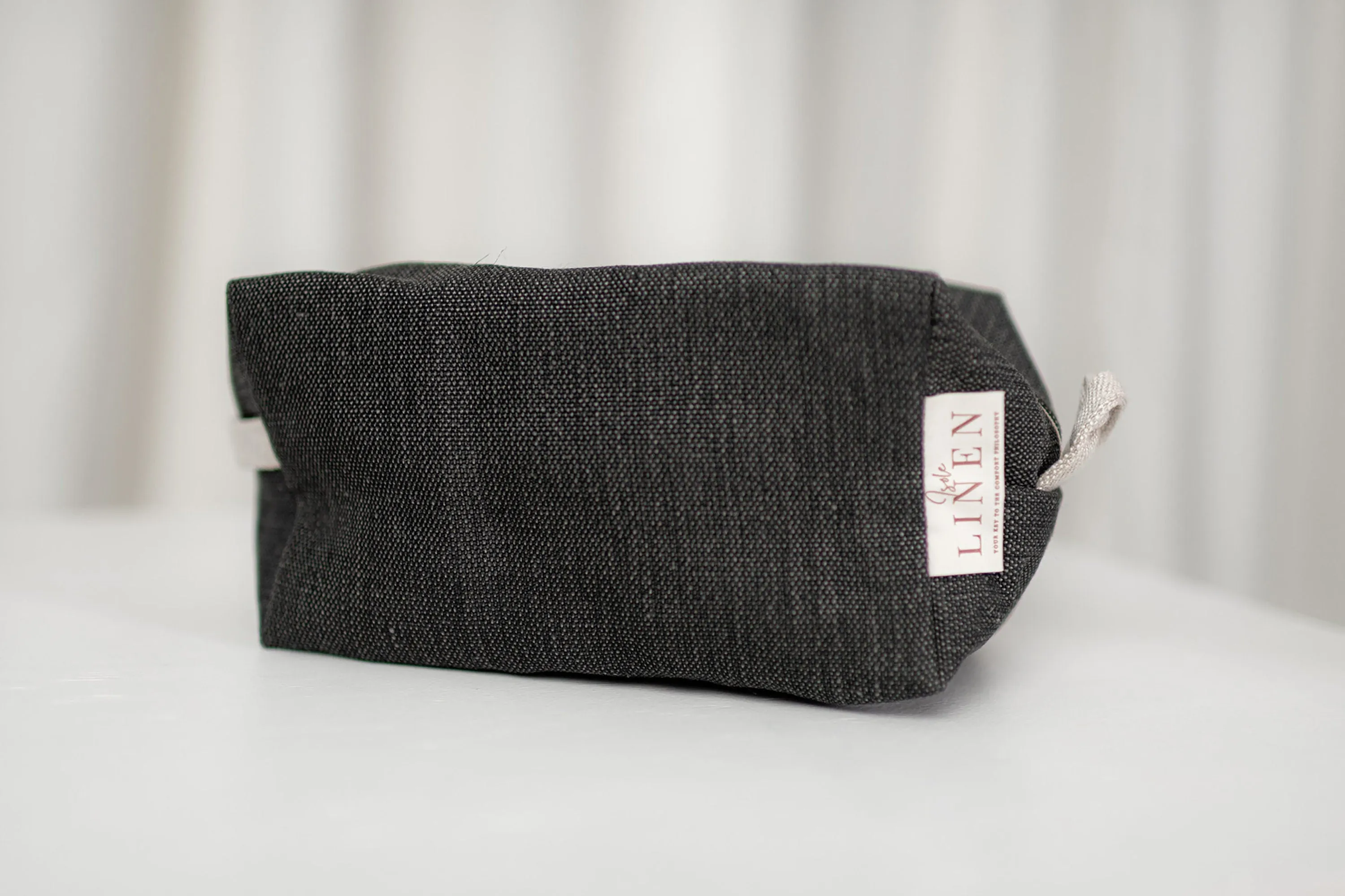 Unisex Toiletry Bag. Linen Cosmetic Travel Bag with a Zipper.