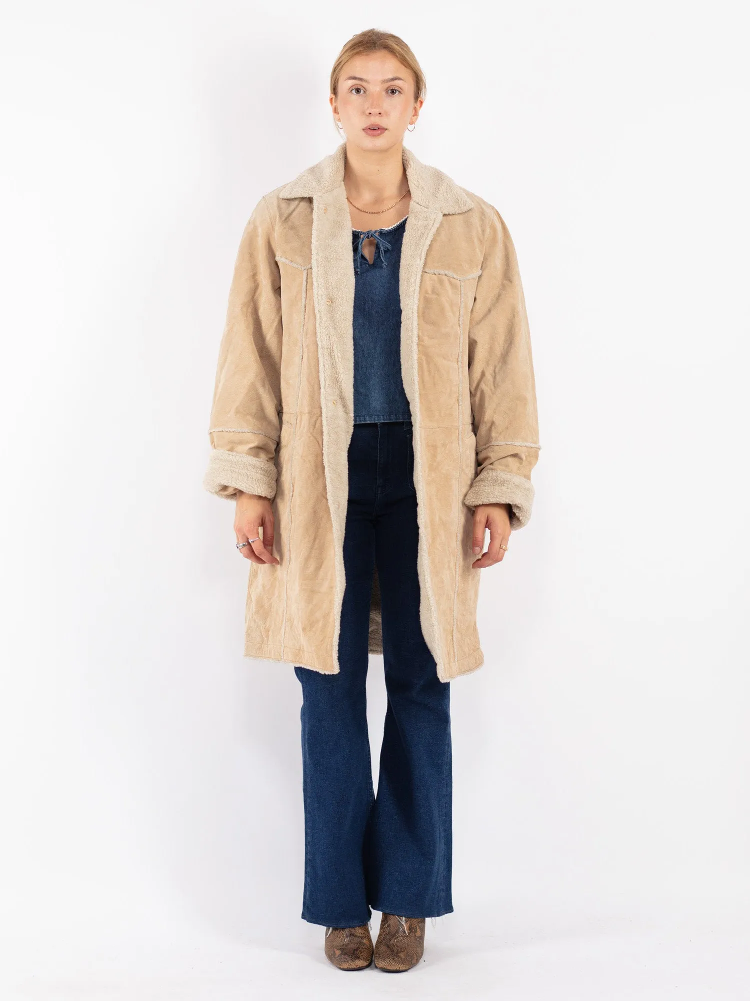 Vintage 90's Women Suede Sherpa Coat in Beige