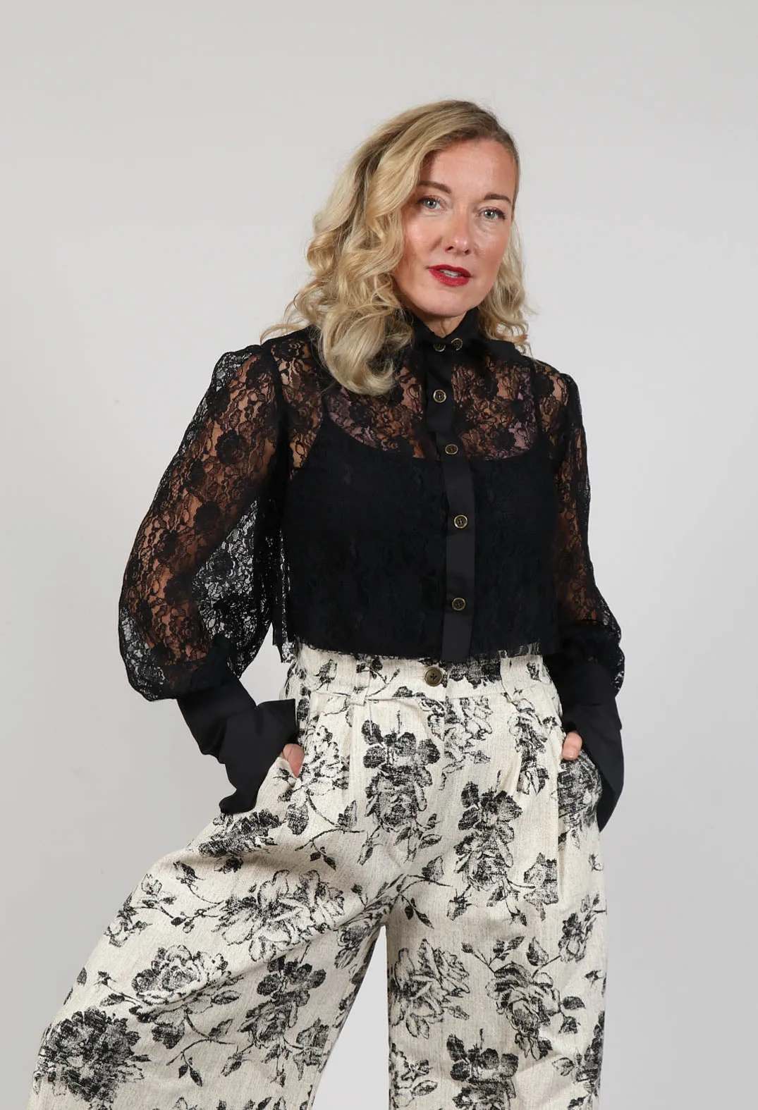 Vintage Lace Crop Shirt