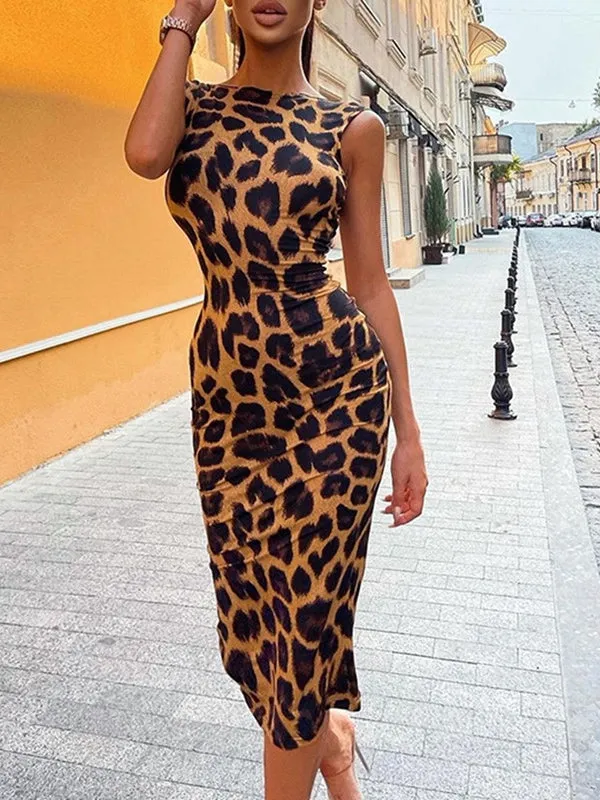 ZASUWA Female Leopard Print Backless Dress